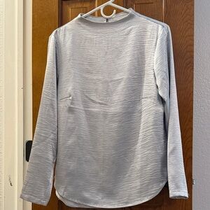 H&M Light Gray Long Sleeve Top